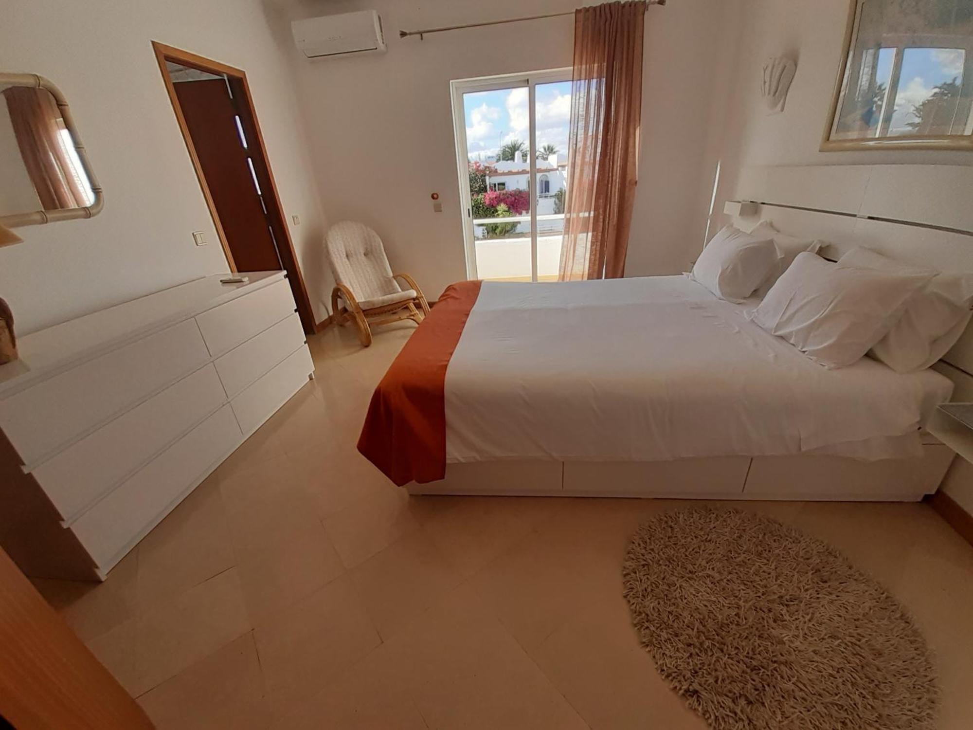 Gaivota Ferragudo Terrace Villa *
